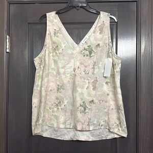 Nordstrom NWT women’s Lightweight Sleeveless V-Neck Blouse Green pink Cream XL‎